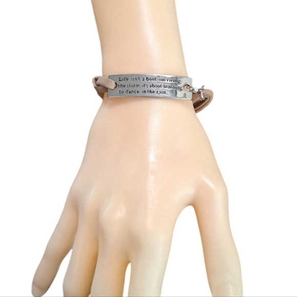 Inspirational Bracelet - Picture 1 of 3